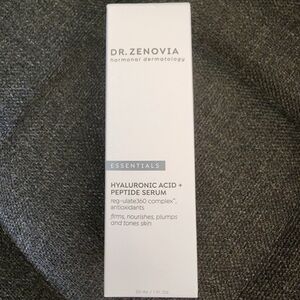 Brand new in box Dr. Zenovia hyaluronic acid + peptides serum